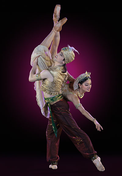 Houston Ballet Principals Joseph Walsh and Karina Gonzalez in Aladdin. Photo by Amitava Sarkar. 