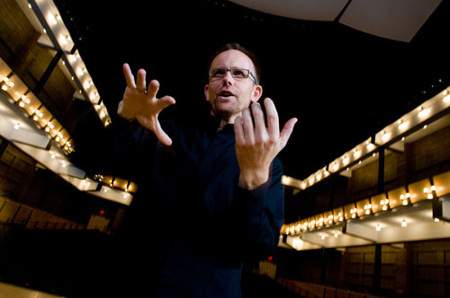 Craig Hella Johnson conducting Conspirare. Photo by Karen Sachar. 