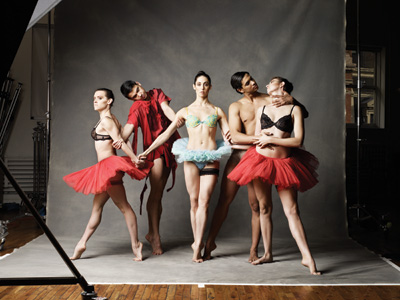 Stephen Petronio Company in Underland. Photo by Sarah Silver.