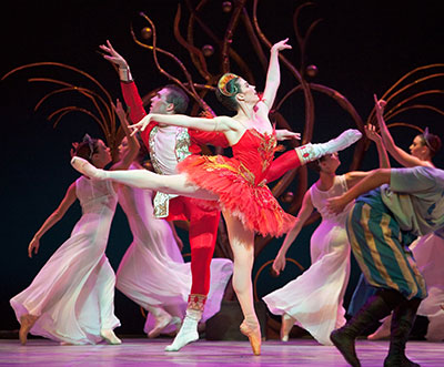 Aara Krumpe and Paul Michael Bloodgood in Ballet Austin's production of The Firebird, Sept. 26-28. Photo by Tony Spielberg.