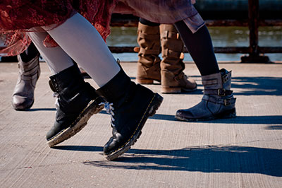 Frame Dance Productions takes to MetroRail on Nov. 8. Photo by Lorie Evans.