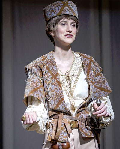 Jessica Boone as Viola. Photo by Kaja Curtis Photography, courtesy of Prague Shakespeare Company.