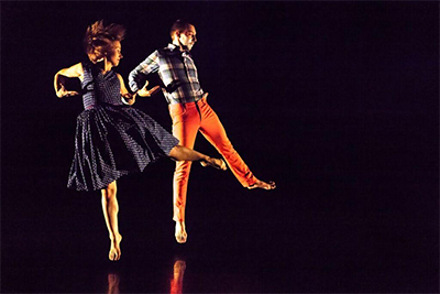 Jennifer Mabus and Joshua L. Peugh in Peugh's Cosmic Sword at Dark Circles Contemporary Dance, Photo by Lynn Lane.