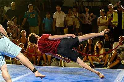 Ofir Yudilevitch in Gravitas. Photo by Uri Rubinstein.