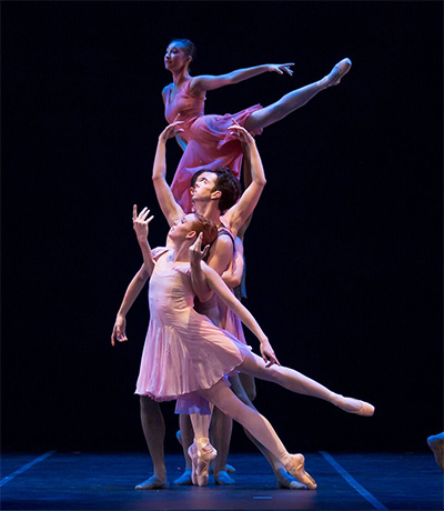 Ballet Austin in Wolftanz. Photo by Tony Spielberg.