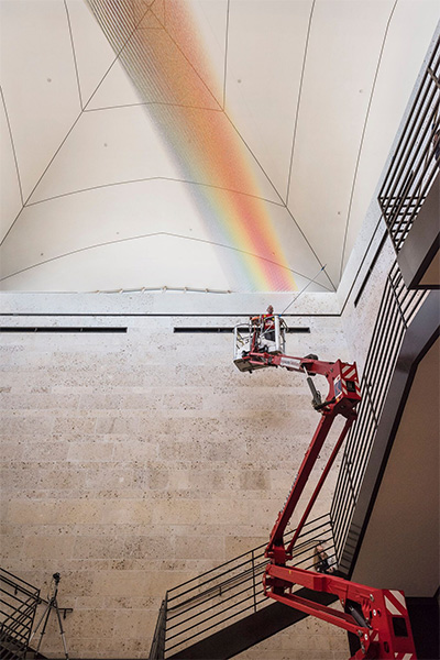 Gabriel Dawe installing Plexus no. 34 at the Amon Carter Museum of American Art. Courtesy Amon Carter Museum of Art.