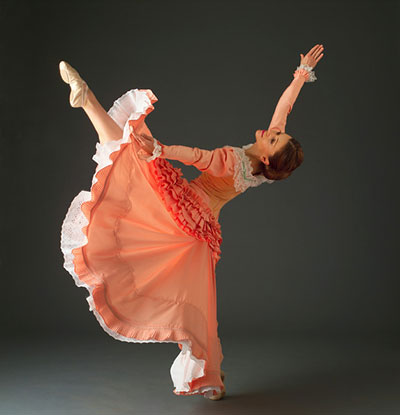 Virginie Mécène as the Bride in Martha Graham’s Appalachian Spring. Photo by John Deane ©