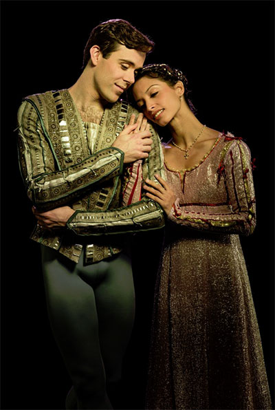 Connor Walsh and Karina Gonzalez in the Houston Ballet production of Stanton Welch’s Romeo and Juliet. Photo by Amitava Sarkar.