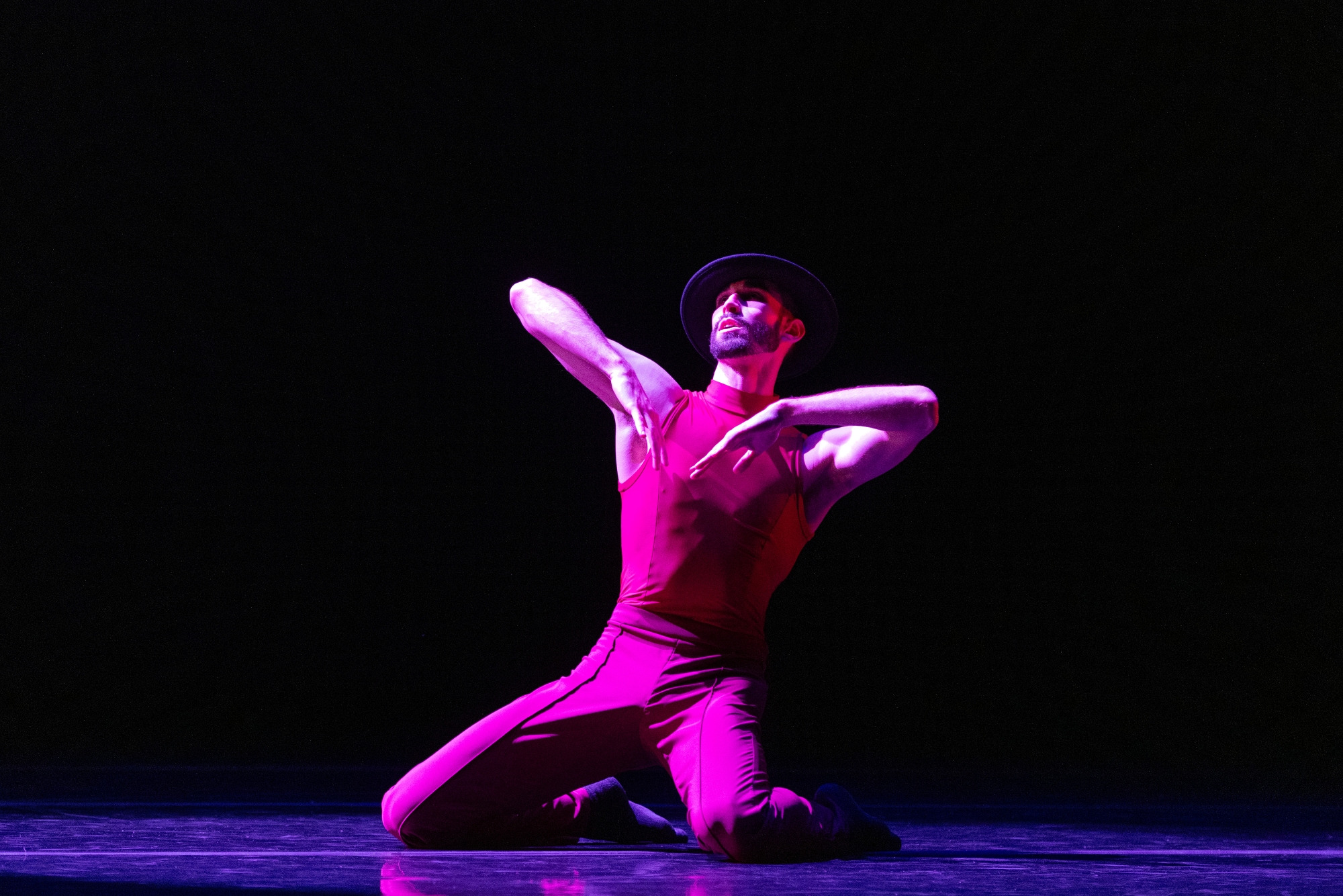 Seth York in Robert Battle’s Bad Dog No Biscuits. Photo by Marty Sohl.